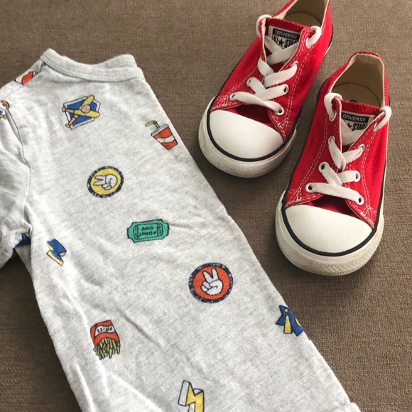 toddler boy red converse